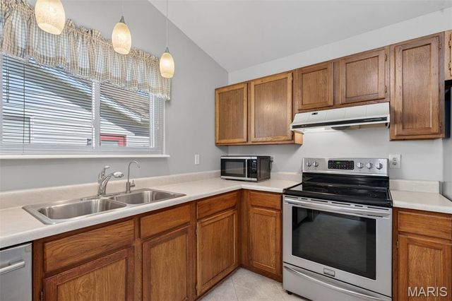 204 Addison Drive, O'fallon, MO 63376