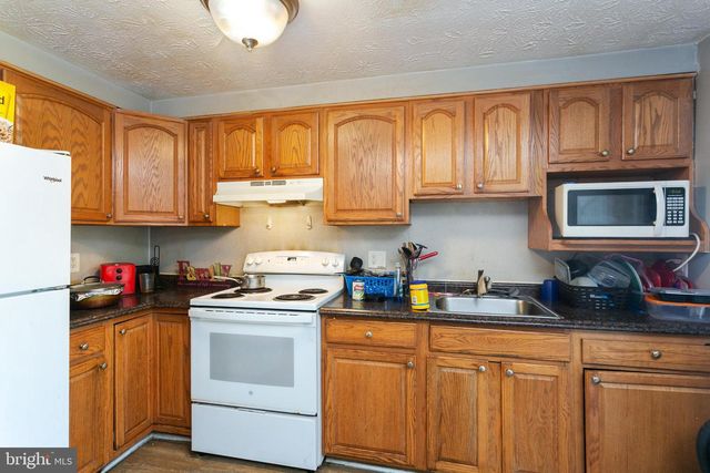 1217 DIVISION ST, Baltimore, MD 21217
