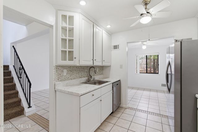 11 Owl Road, Howell, NJ 07731