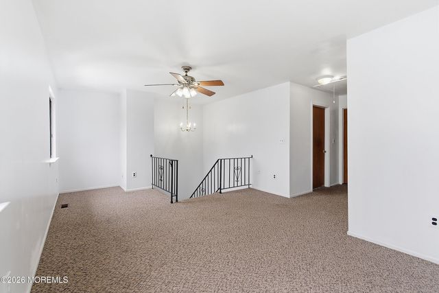 11 Owl Road, Howell, NJ 07731