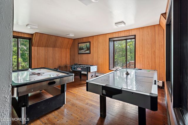 11 Owl Road, Howell, NJ 07731