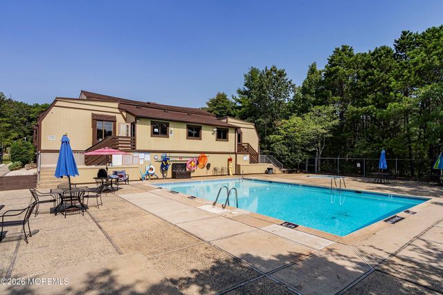 11 Owl Road, Howell, NJ 07731