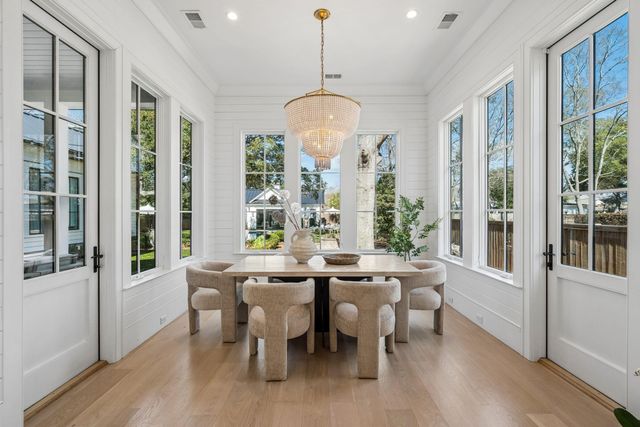 922 Mccants Drive, Mount Pleasant, SC 29464