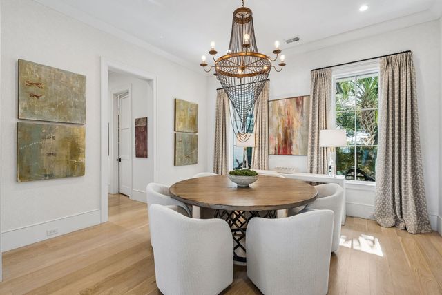 922 Mccants Drive, Mount Pleasant, SC 29464