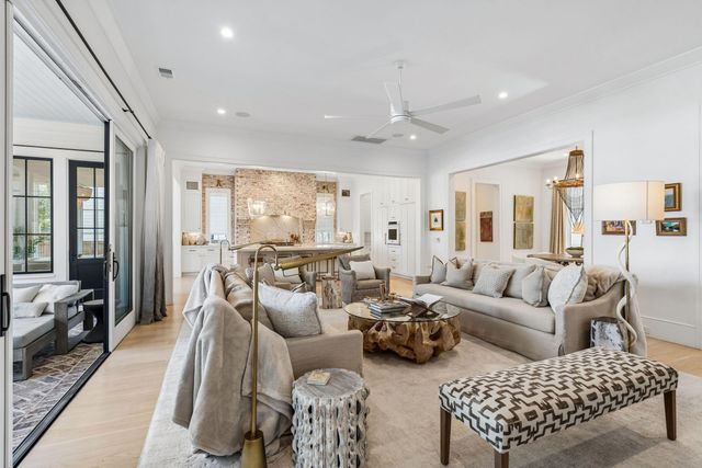 922 Mccants Drive, Mount Pleasant, SC 29464