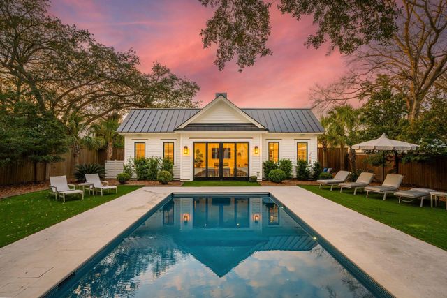 922 Mccants Drive, Mount Pleasant, SC 29464