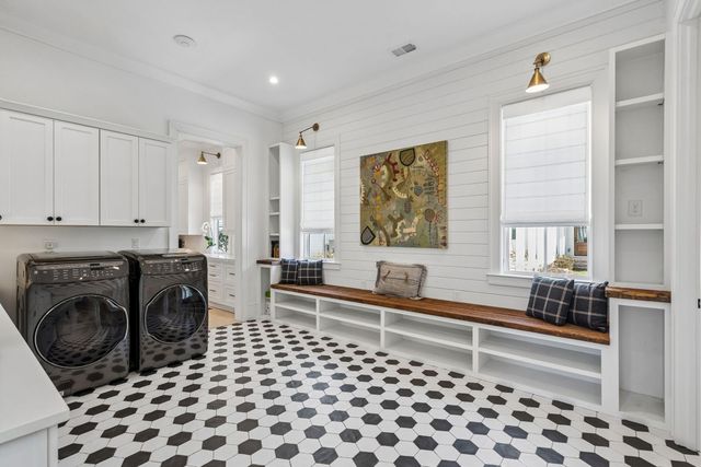 922 Mccants Drive, Mount Pleasant, SC 29464