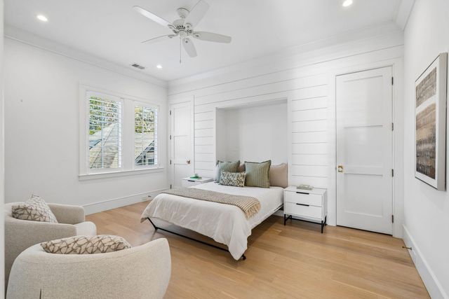 922 Mccants Drive, Mount Pleasant, SC 29464