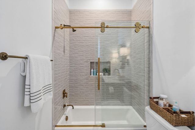 922 Mccants Drive, Mount Pleasant, SC 29464