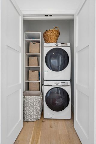 922 Mccants Drive, Mount Pleasant, SC 29464