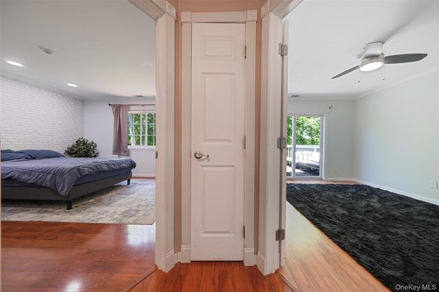 230 Lake Pointe Circle 230, Middle Island, NY 11953