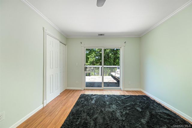 230 Lake Pointe Circle 230, Middle Island, NY 11953