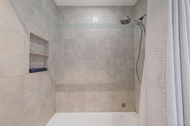 230 Lake Pointe Circle 230, Middle Island, NY 11953