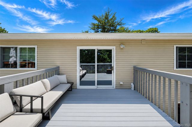 230 Lake Pointe Circle 230, Middle Island, NY 11953