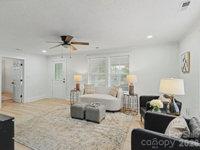 607 Old Charlotte Road SW, Concord, NC 28027