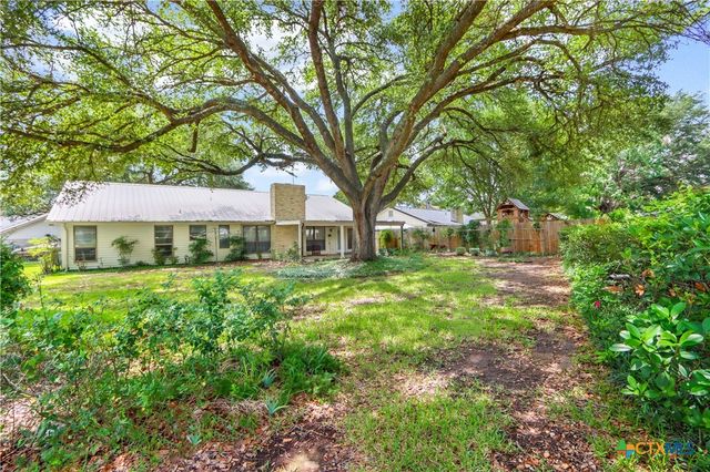 213 Millford, Seguin, TX 78155