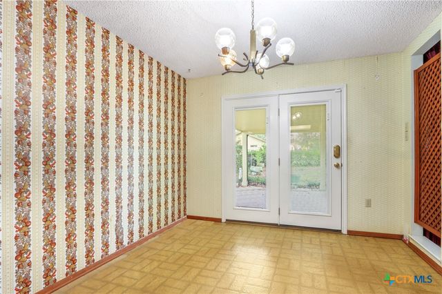 213 Millford, Seguin, TX 78155