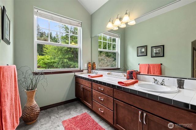 4500 65th Avenue NE, Olympia, WA 98516
