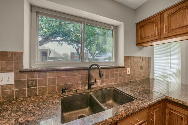 6527 Smoke Tree Lane, Sugar Land, TX 77479