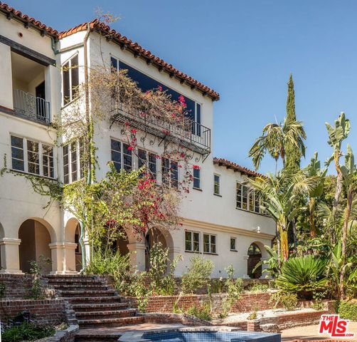 7464 Hillside Avenue, Los Angeles, CA 90046