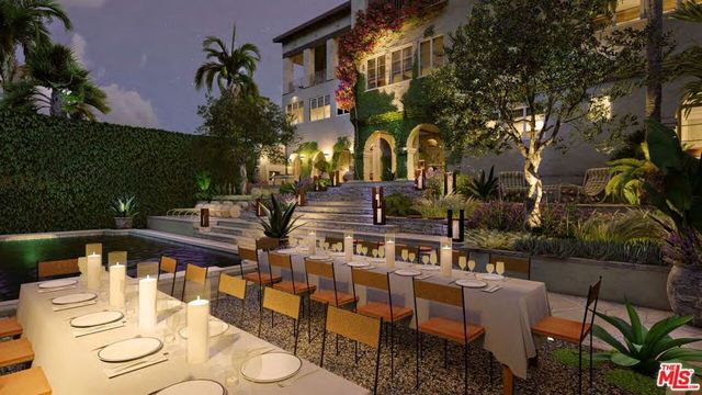 7464 Hillside Avenue, Los Angeles, CA 90046