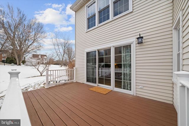 4 SUNRISE DR, Newark, DE 19711