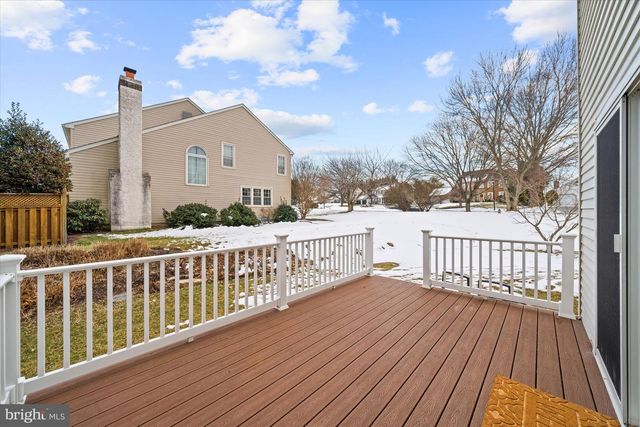 4 SUNRISE DR, Newark, DE 19711
