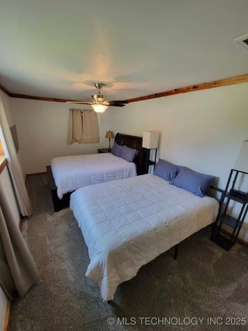 1211 Murphy Drive, Canadian, OK 74425