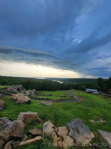 1211 Murphy Drive, Canadian, OK 74425