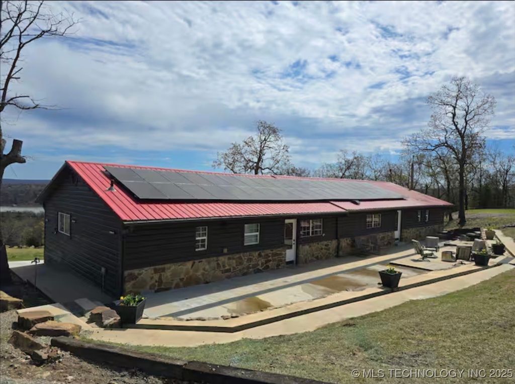 1211 Murphy Drive, Canadian, OK 74425