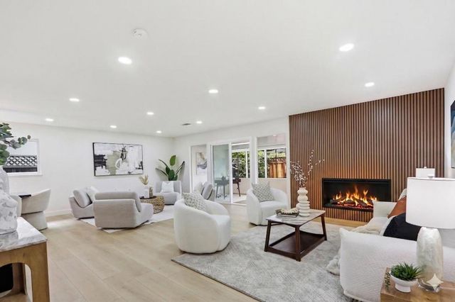 1679 Catalonia Way, San Jose, CA 95125