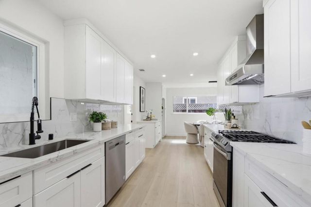 1679 Catalonia Way, San Jose, CA 95125