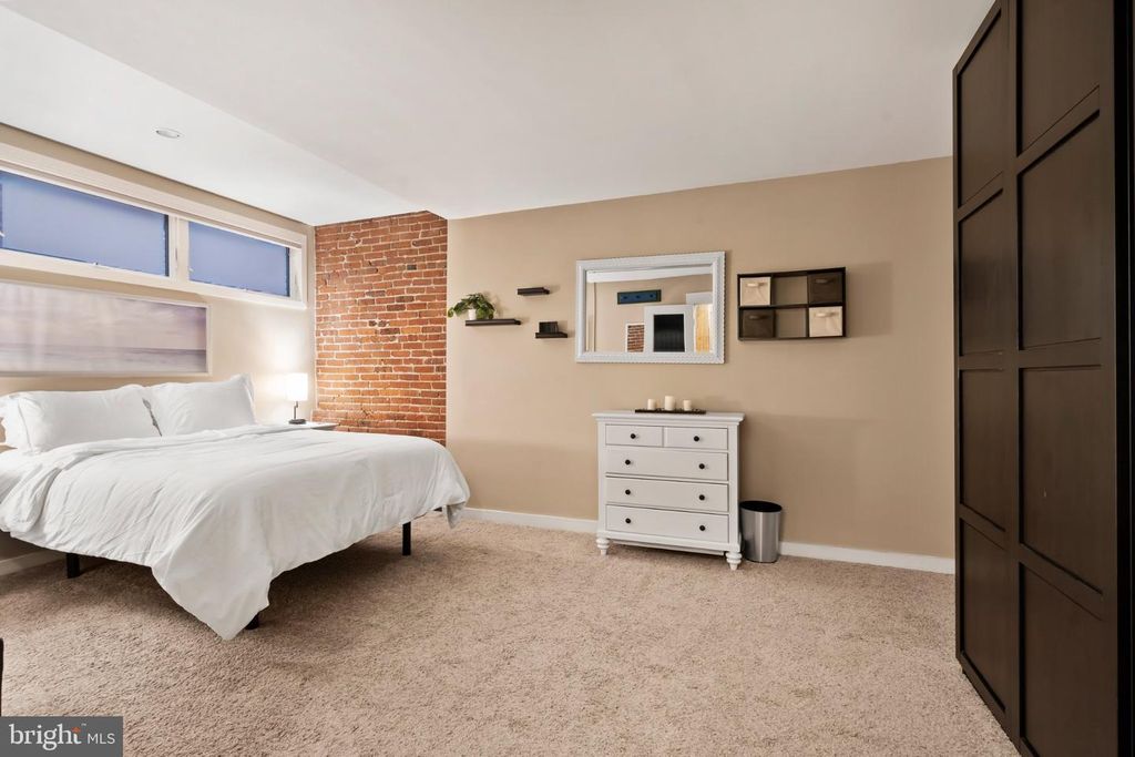 122 CHESTNUT ST #301, PHILADELPHIA, PA 19106 — photo 3