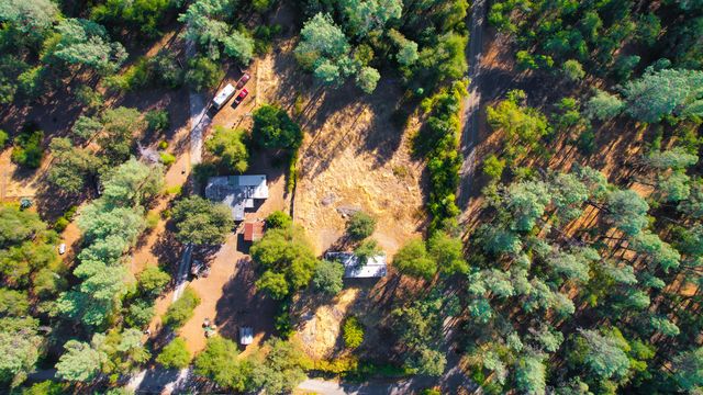 3130 Lakey Lane, Redding, CA 96003