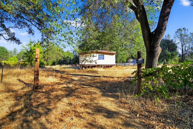 3130 Lakey Lane, Redding, CA 96003