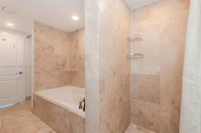 1900 Sunset Harbour Dr 1703, Miami Beach, FL 33139