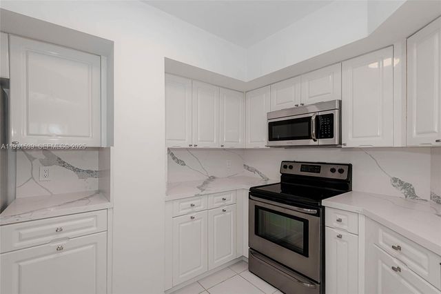 1900 Sunset Harbour Dr 1703, Miami Beach, FL 33139