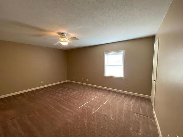 5718 Quince Rd Apt 13, Memphis, TN 38119