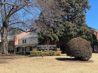 5718 Quince Rd Apt 13, Memphis, TN 38119