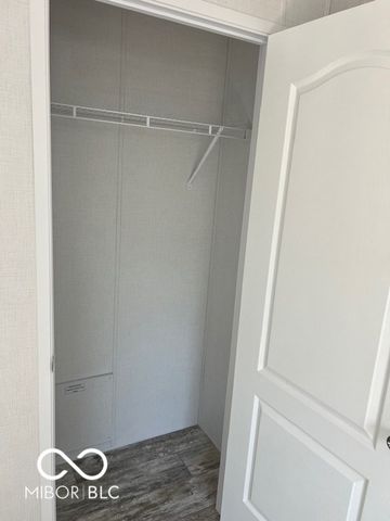 377 Locustwood Drive, North Vernon, IN 47265