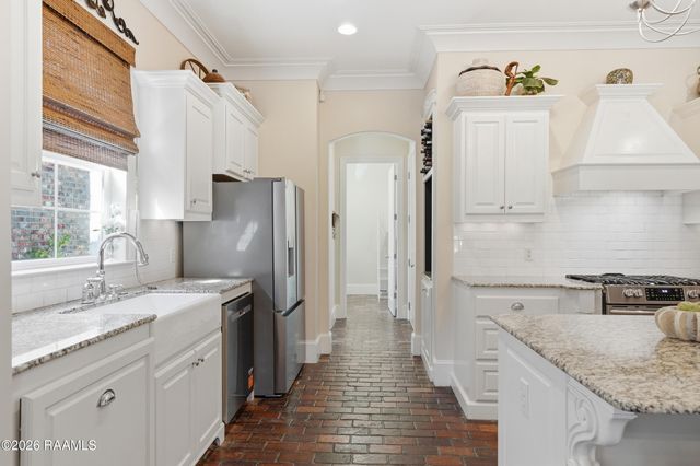 406 Harbor Bend Boulevard, Lafayette, LA 70508