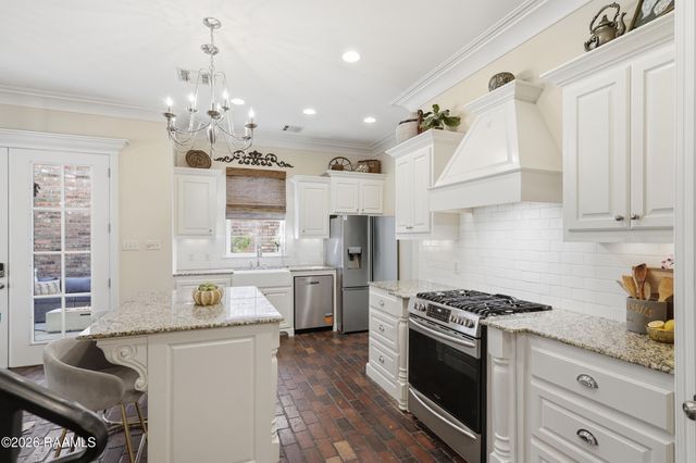 406 Harbor Bend Boulevard, Lafayette, LA 70508