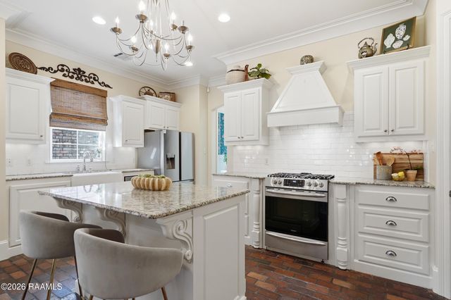 406 Harbor Bend Boulevard, Lafayette, LA 70508