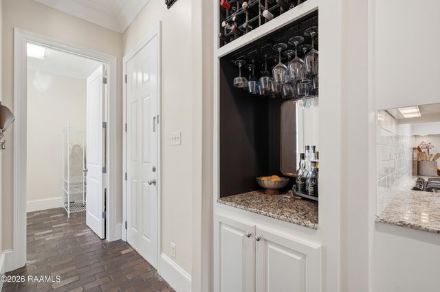 406 Harbor Bend Boulevard, Lafayette, LA 70508