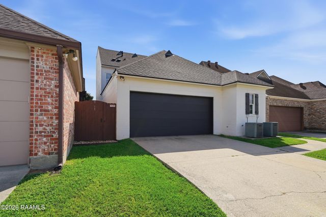 406 Harbor Bend Boulevard, Lafayette, LA 70508