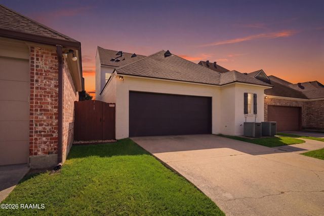 406 Harbor Bend Boulevard, Lafayette, LA 70508