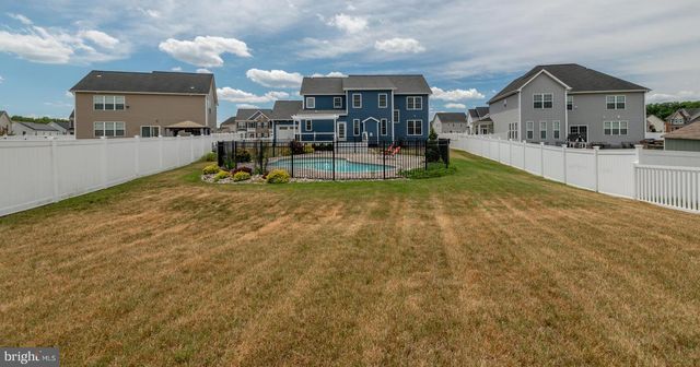 1006 MAIDEN GRASS DR, La Plata, MD 20646