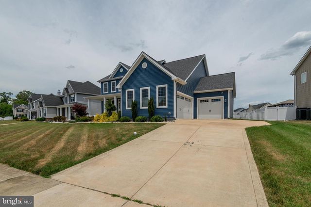 1006 MAIDEN GRASS DR, La Plata, MD 20646