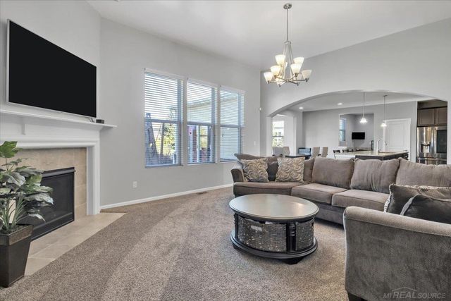 49479 Gaviota Lane, Macomb Twp, MI 48044