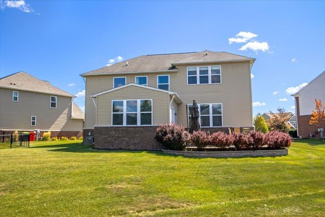 49479 Gaviota Lane, Macomb Twp, MI 48044